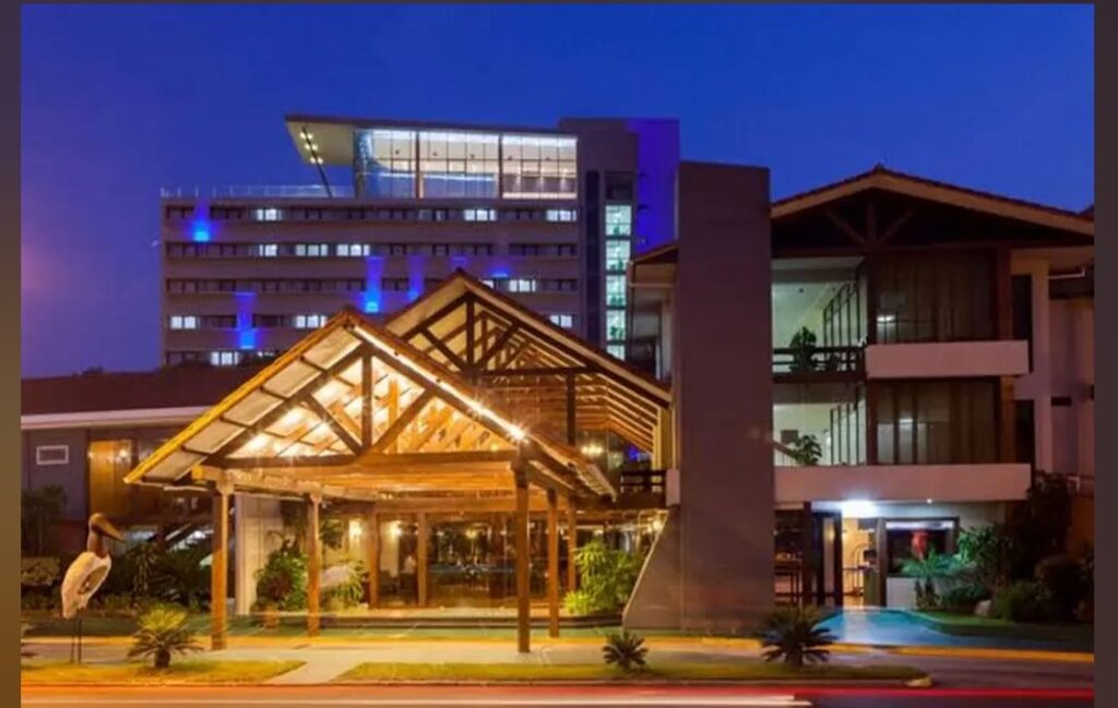 b2118469-0c44-4d49-9e15-f300ffd9b7d2