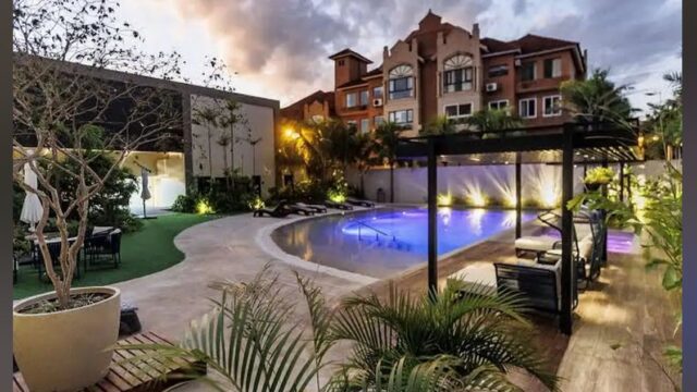 bf98463f-4826-4d43-8642-5620caa57195