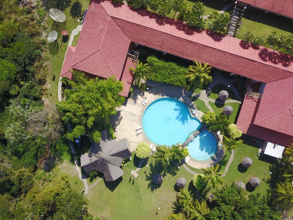 429825668_870488475088075_2584672405122856392_n