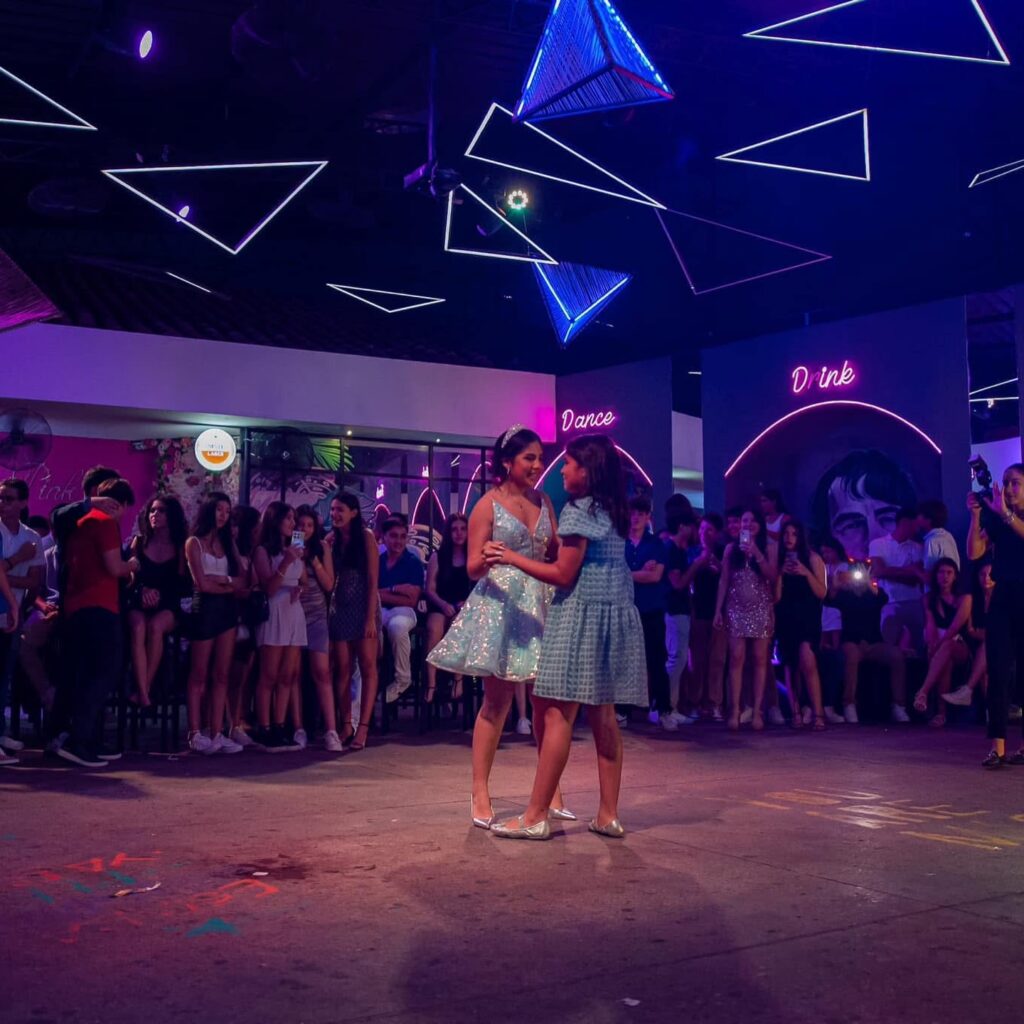 471475995_18210094810288274_5928499455952451945_n