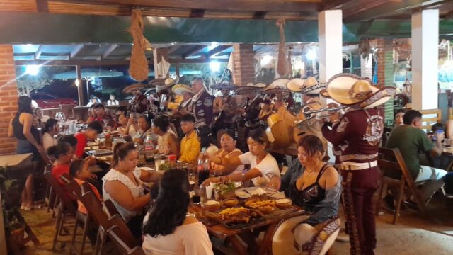 445003950_1208615097176727_6484679440915367314_n