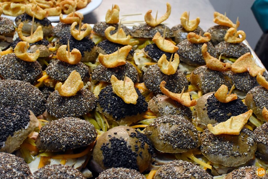 93652178_150261053164351_3671563066547372032_n