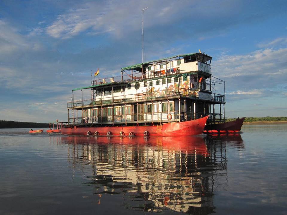 37058980_1943045265748235_5624735191416176640_n