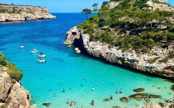 472539899_1168735011482900_4909490942408525690_n