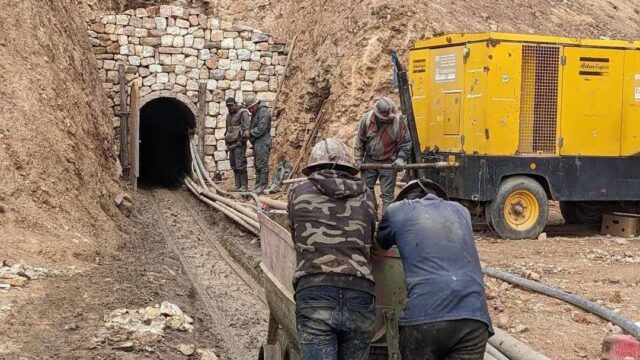 484523903_1056698736481780_988408742715025572_n