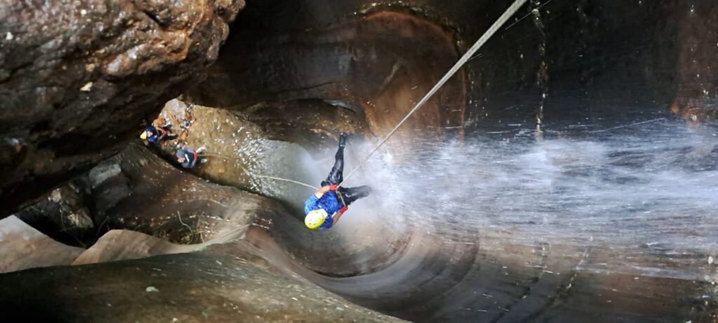 498136752_1247597397375682_5629448753097552832_n