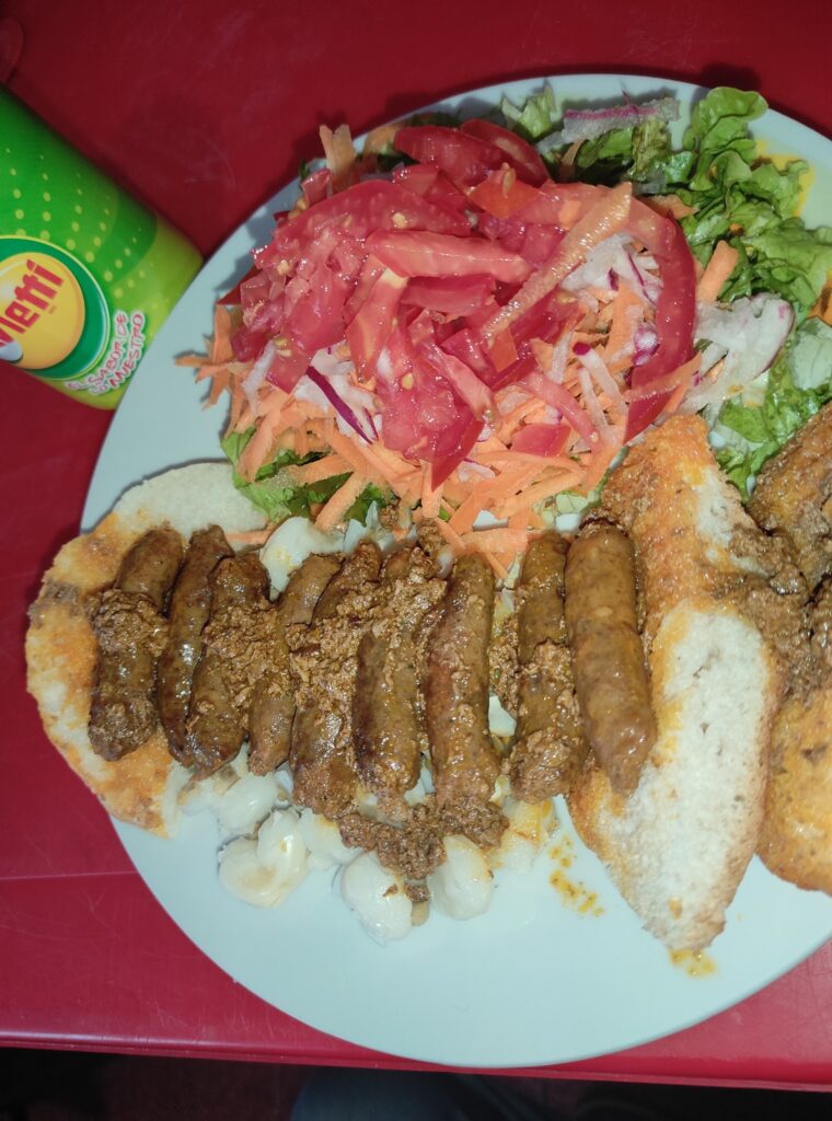 190033692_241429767781917_1893144309499120266_n