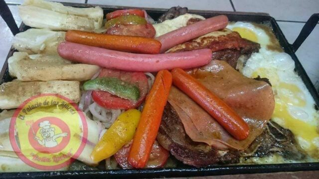 37674311_2119767501680850_8460411641211650048_n