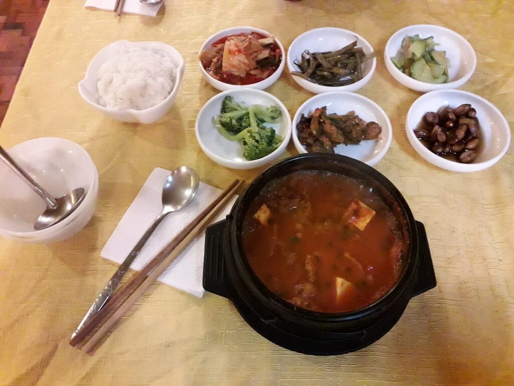 61110157_1870259666409468_790469777138122752_n