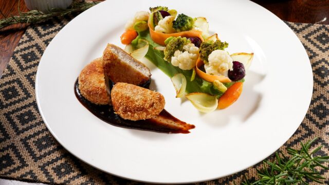 180055956_895535891179235_9085686212793091473_n