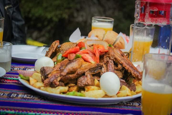 471771618_909360164515337_4558999228912248334_n