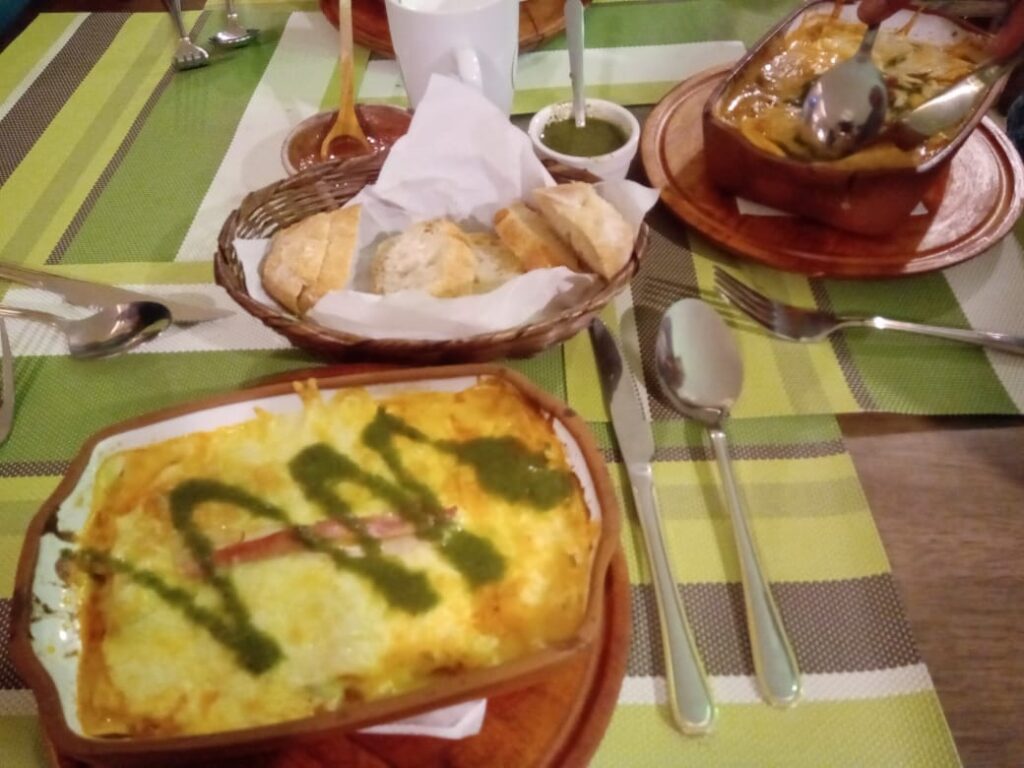 86857592_128184032060724_5560651968667451392_n