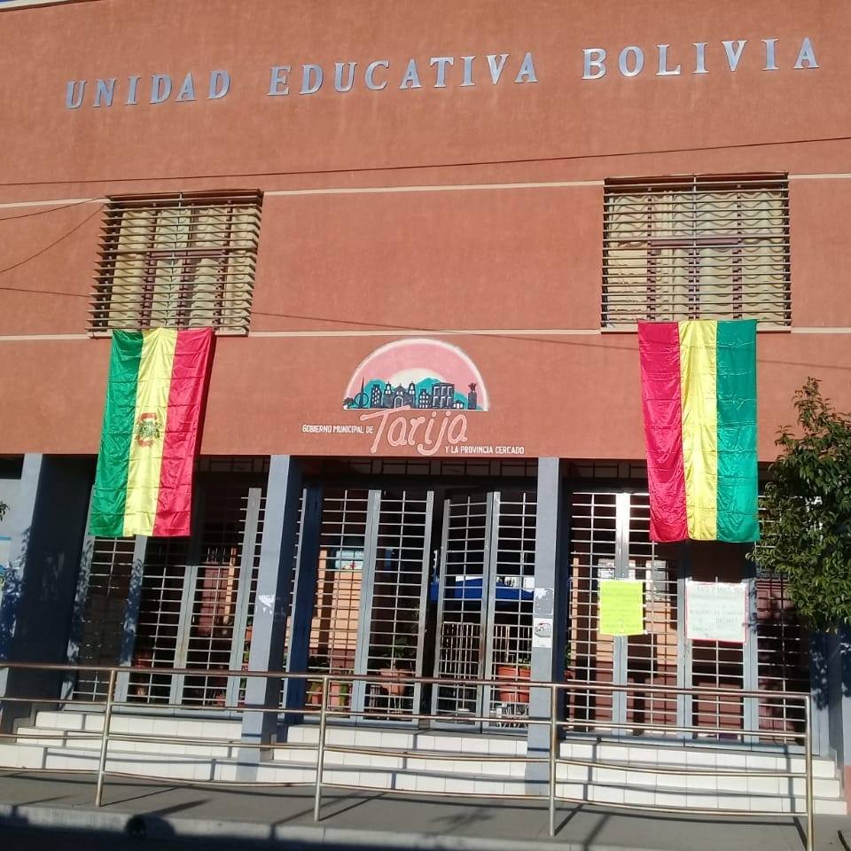 Unidad Educativa Bolivia
