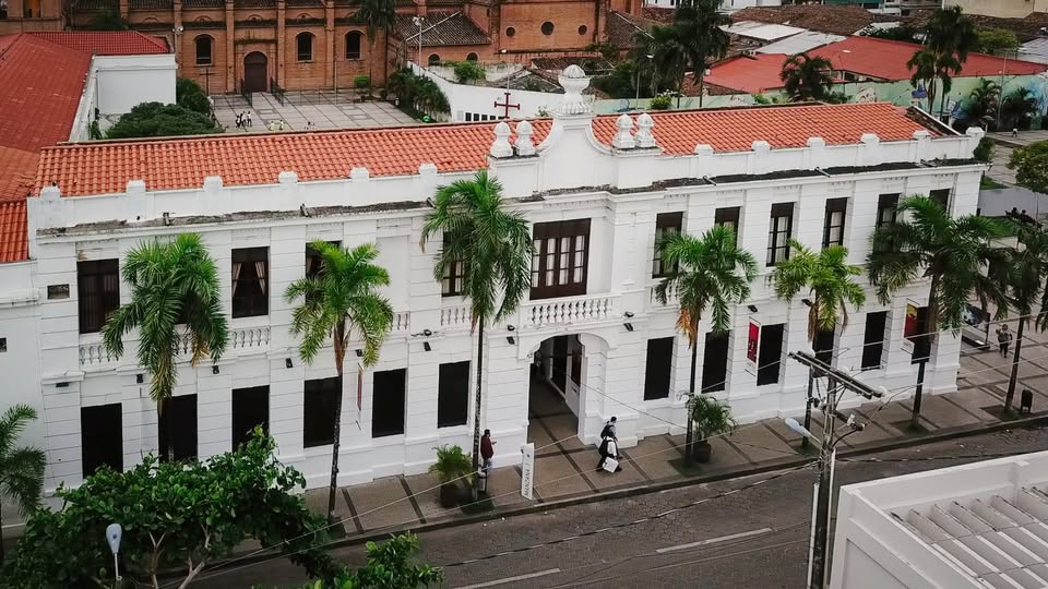 481659685_1072912848210525_1351342277439712904_n