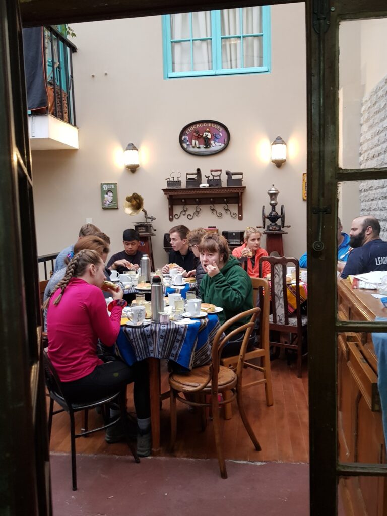 486861990_992000463068976_3683899784842440095_n