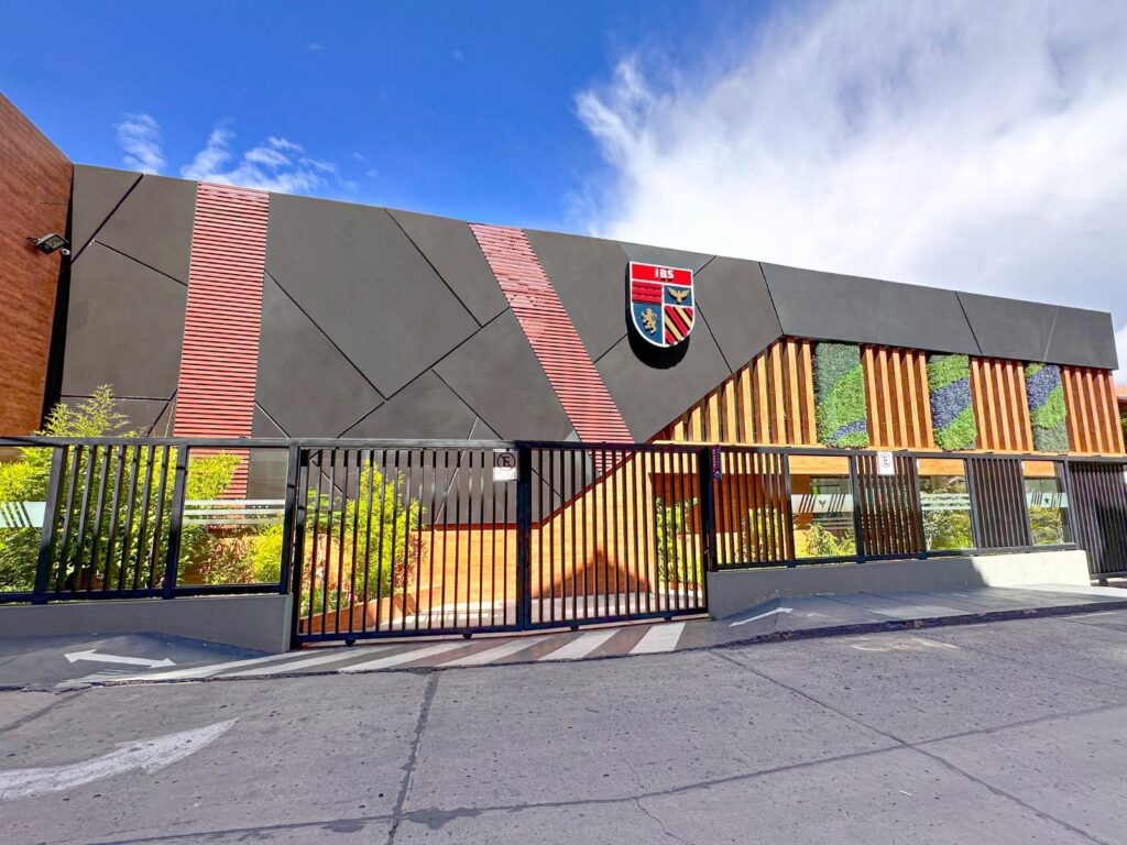 488646450_1091390019671293_7366057607247390514_n