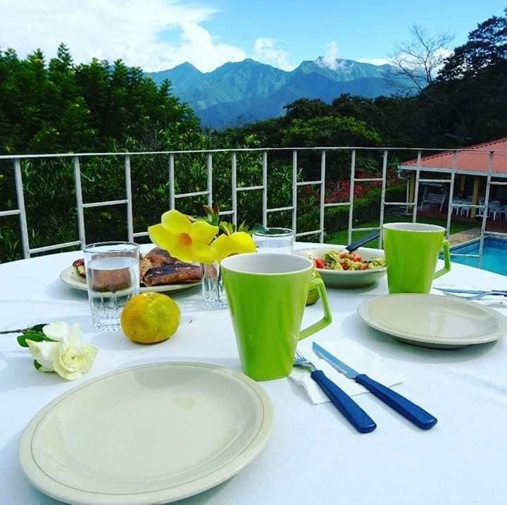 497730700_1236797868453202_2743005086706950647_n