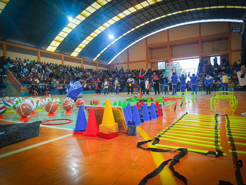 550990296_1384976100297447_3998220027305536030_n