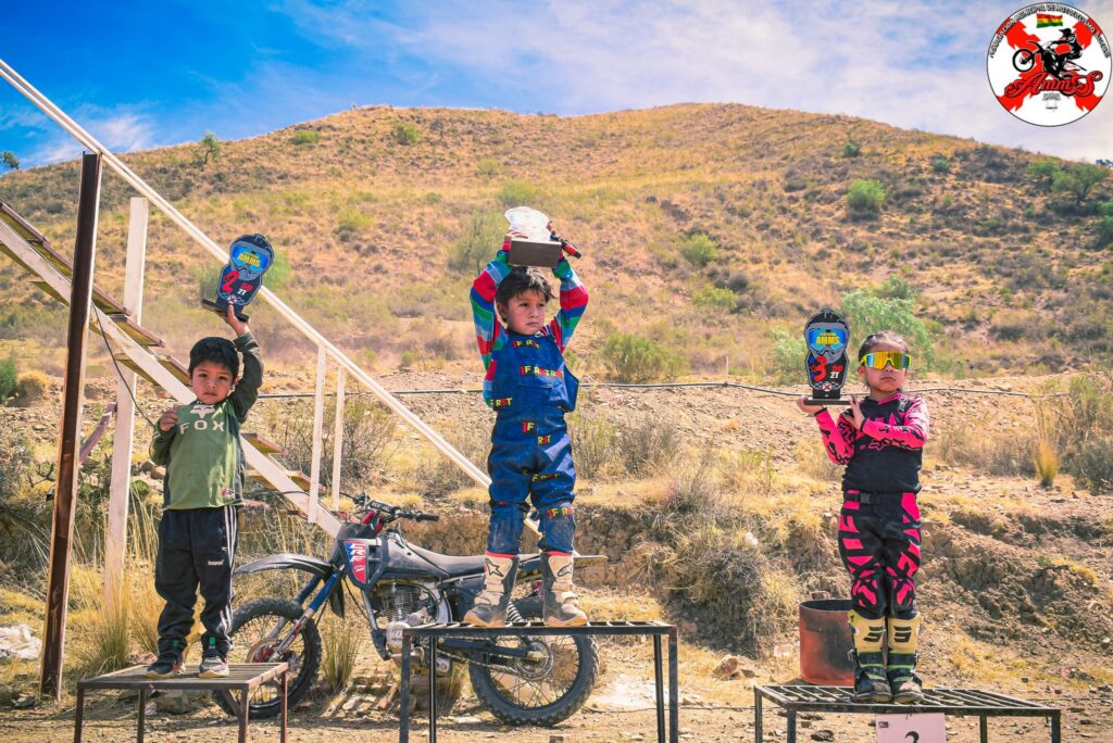 552149975_1465579575008217_1983440450357603283_n