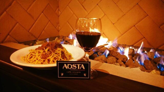 56718578_398975604268371_2823031391766183936_n