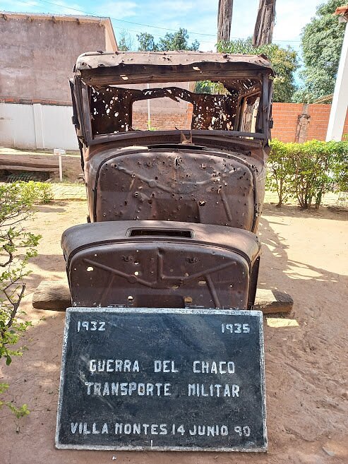 transporte-militar-acribillado