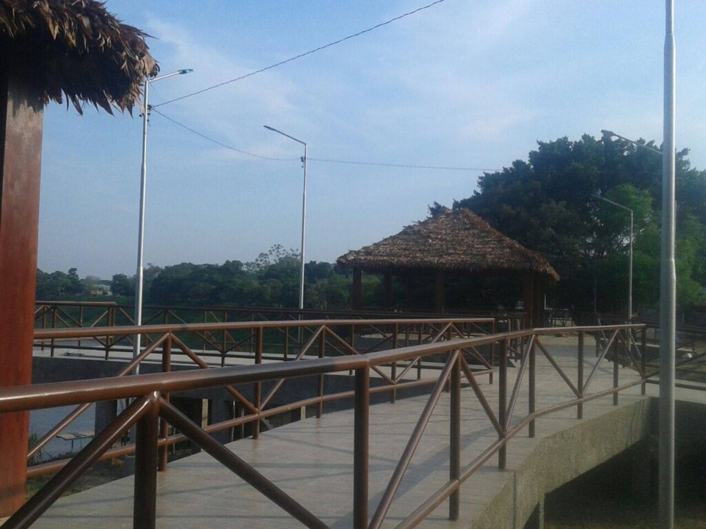 37828460_664721583875447_5883200413414457344_n