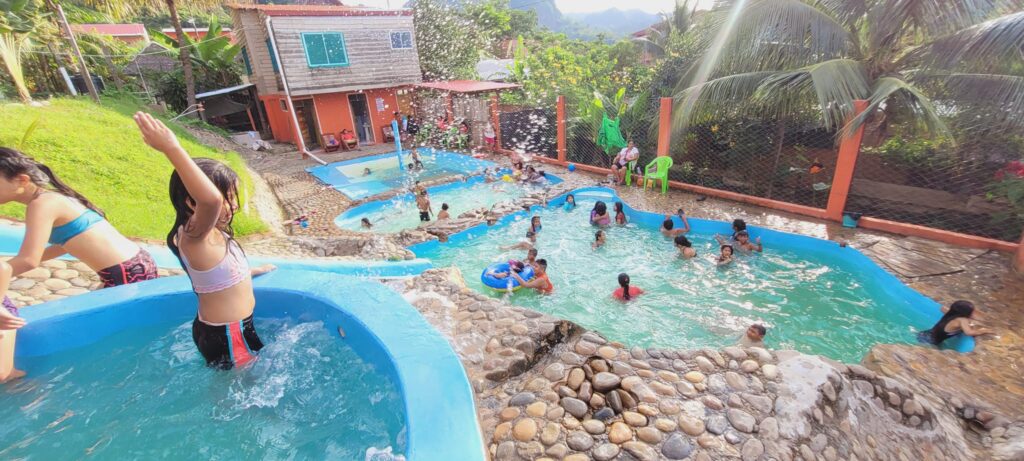 470193131_553784070968379_6293147357845895477_n