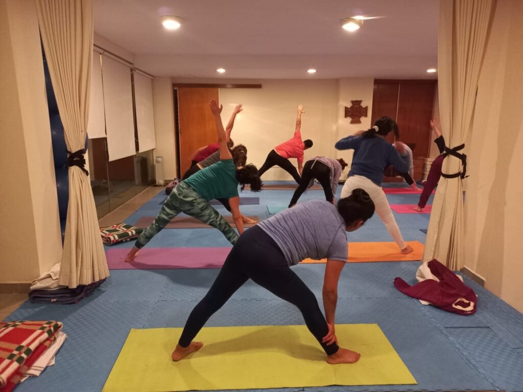 471431935_597678075984110_5247030657061035035_n