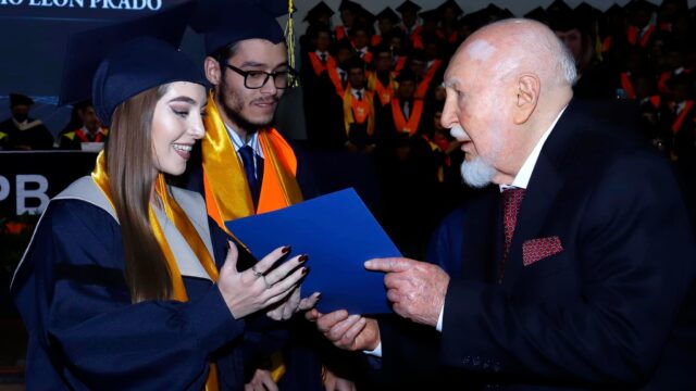 484331728_957678929907947_5855705165774684367_n