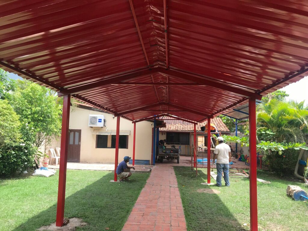 53340252_2047613355360316_47090536829419520_n