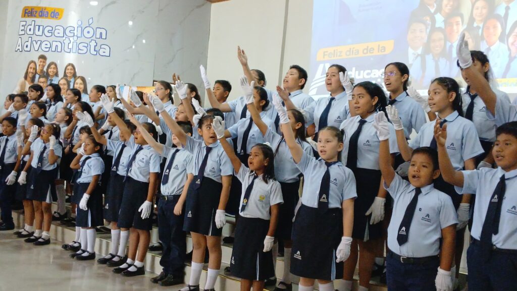 558091304_1380758157386222_4936502143125506337_n