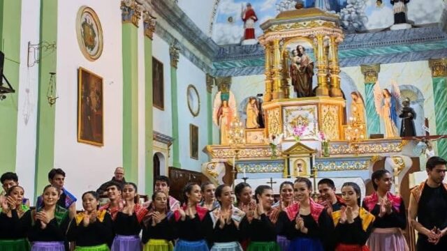 558765494_18416409655115496_1686932682679310074_n