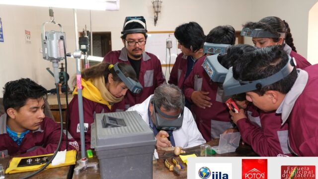 84572768_160470155384276_8775235149190135808_n