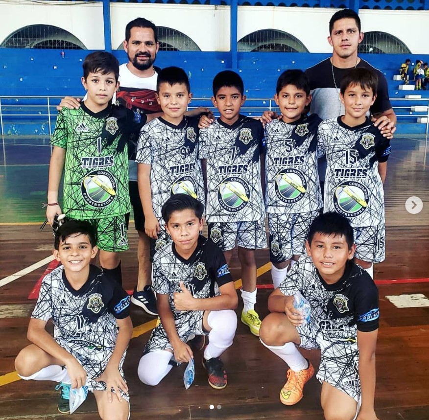 Captura de pantalla 2025-10-24 082821