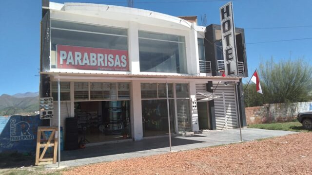 469609809_515917611421780_2323135643297524289_n