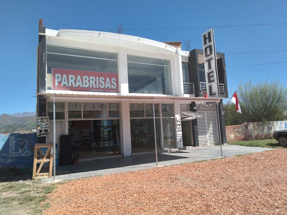 469609809_515917611421780_2323135643297524289_n