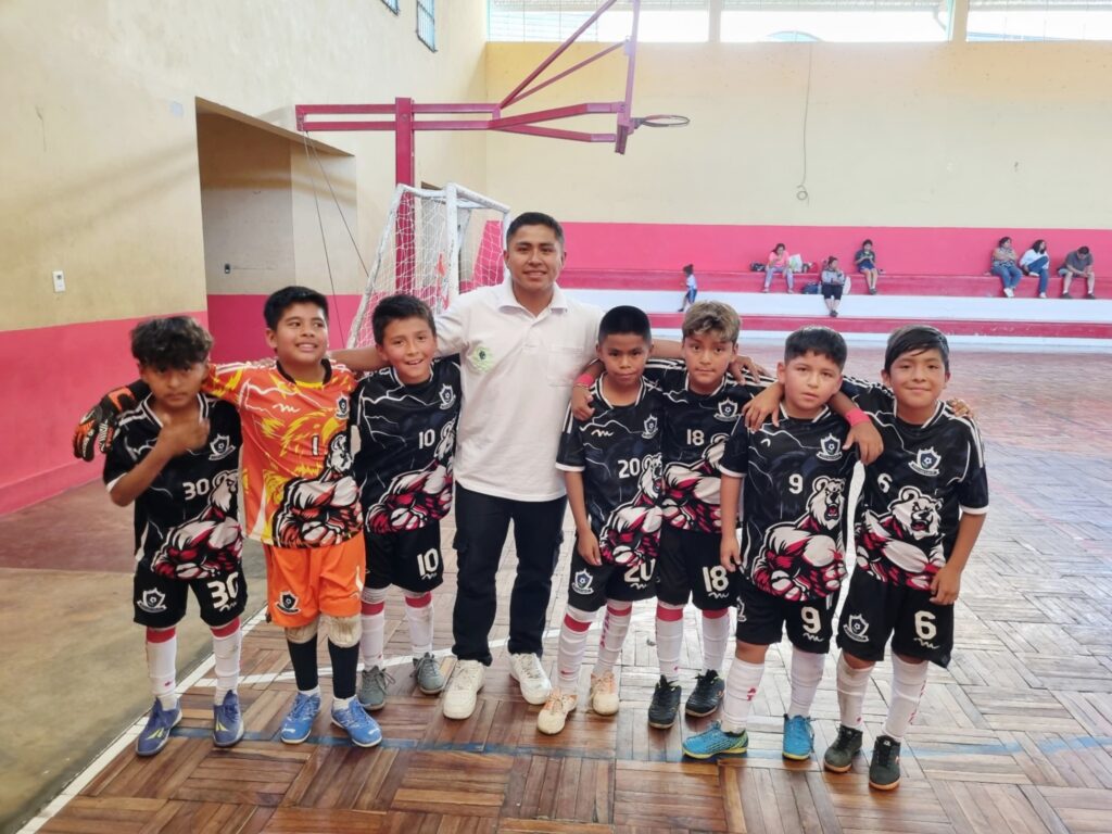 589747299_846487601446621_1961188767851775468_n