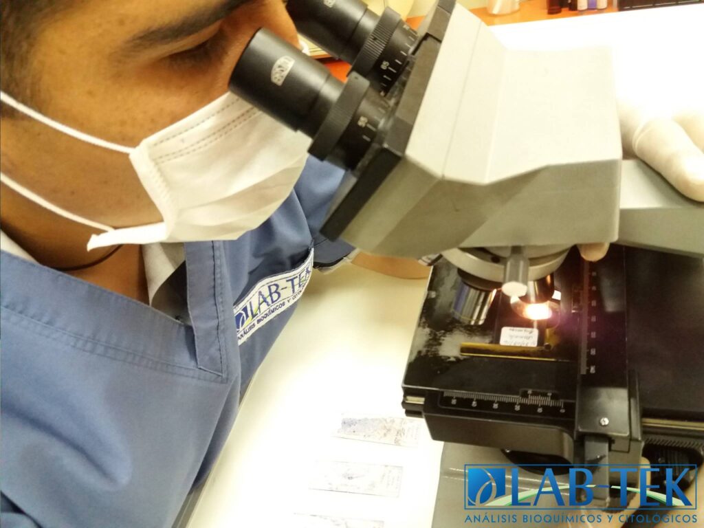 30595288_1380312112106118_671243911657684992_n