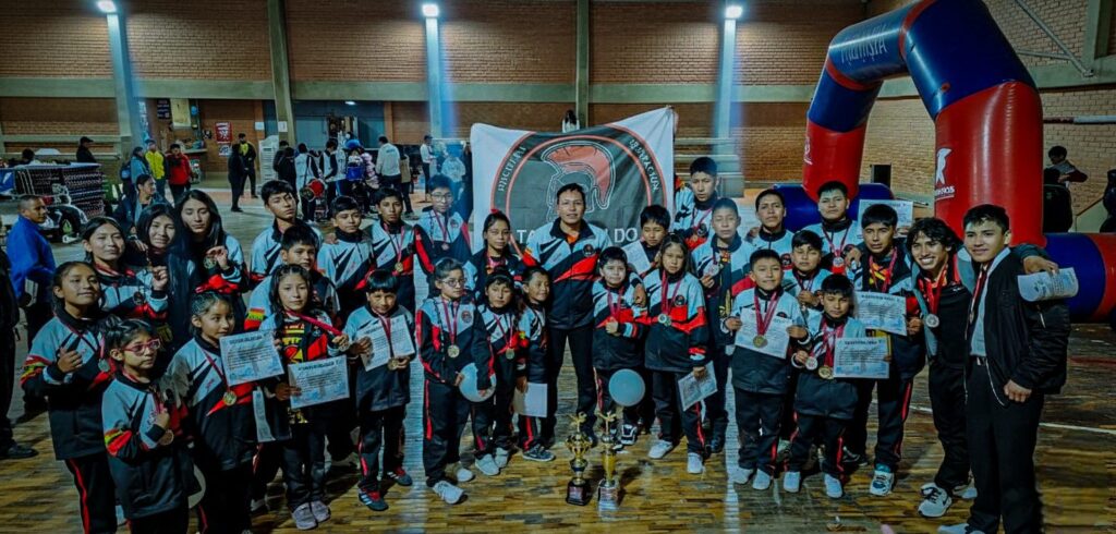 562339431_1354618340007120_8726836957225416089_n