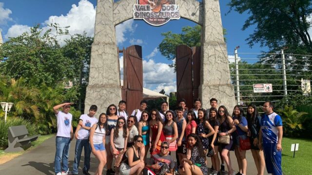 78290634_125394355579169_5976561182679498752_n