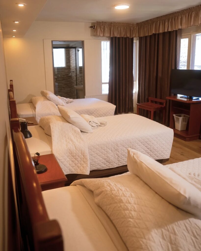 589001434_18069395306626678_2691348595104202291_n