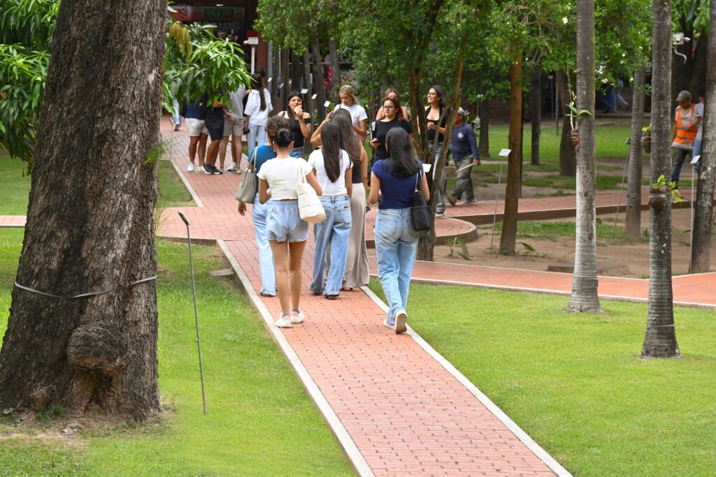 627846275_927232213030778_5265932811903333621_n