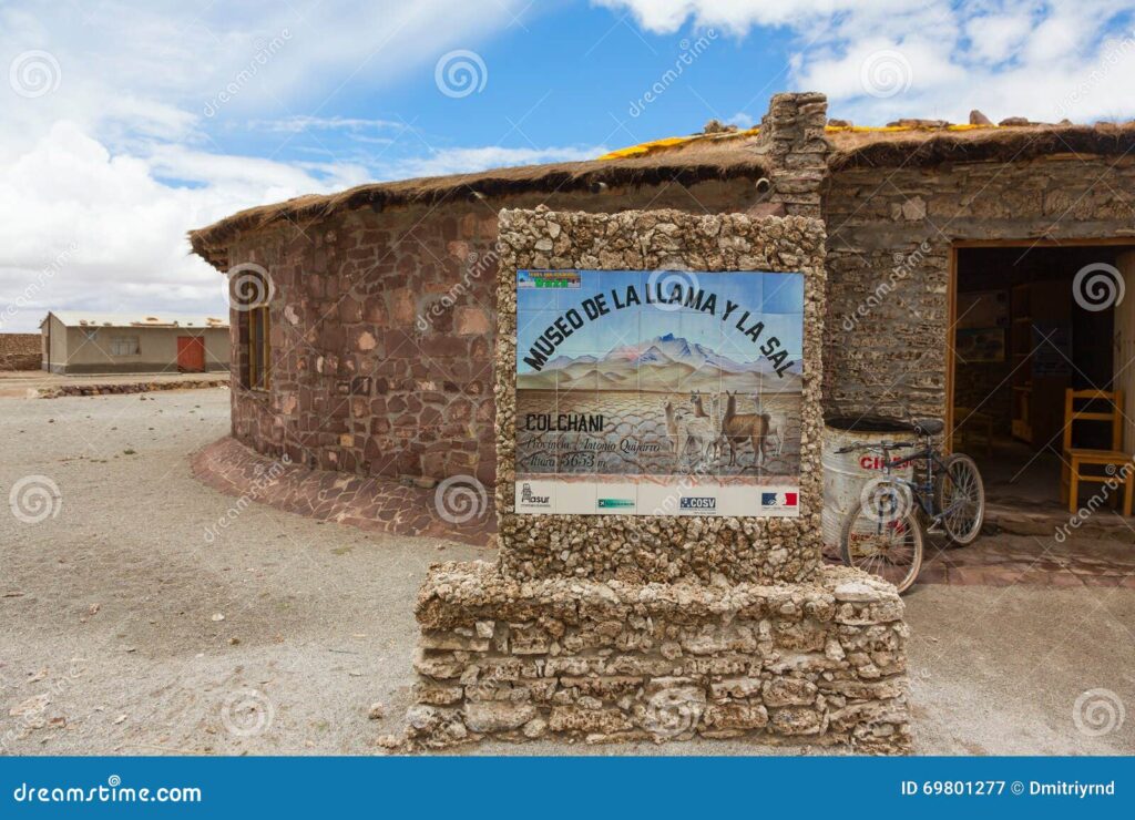 exterior-el-museo-de-las-llamas-69801277